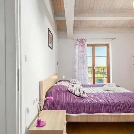 וילה Kanco By Guide